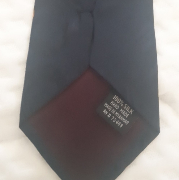 DISNEY Goofy Donald Duck Mickey HARVEST FALL Pumpkin Crop SILK TIE - Picture 3 of 6